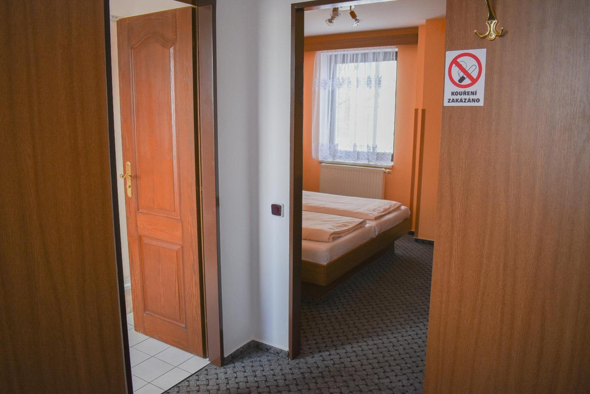 Hotel U Jiriho Humpolec Eksteriør billede